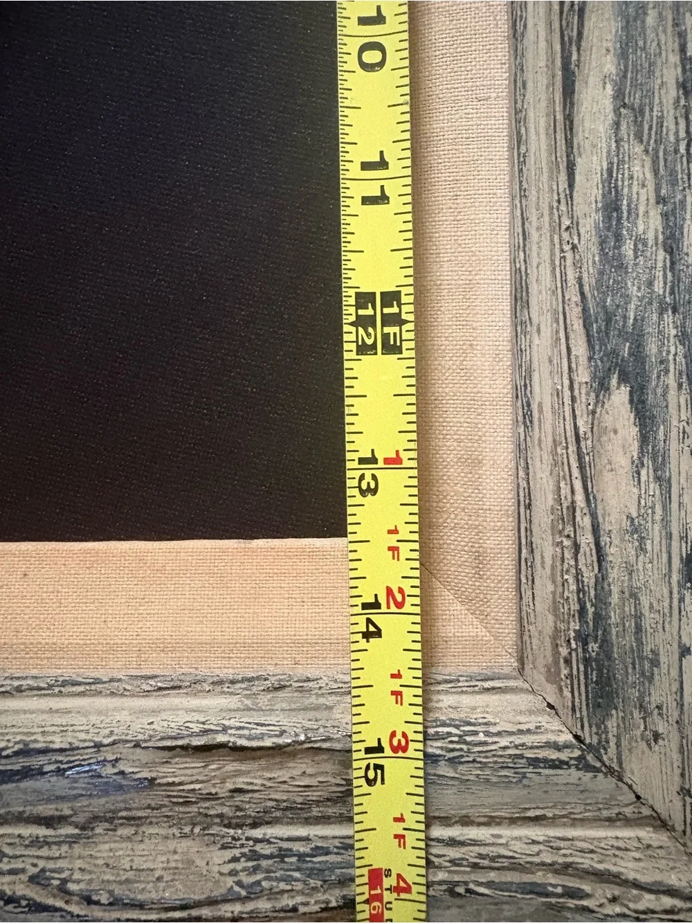 Vintage Rustic Weathered Wood Frame with Linen-Look Mat 26” x 22”